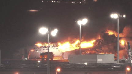 Japon : cinq personnes perdent la vie après la collision de deux avions