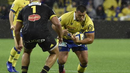 Christian Ojovan lors de Clerrmont - La Rochelle en Top 14, le 18 septembre au Stade Michelin. (THIERRY ZOCCOLAN / AFP)