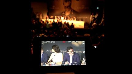 Bérénice Bejo et Michel Hazanavicius en conférence de presse pour "The Search".
 (Twitter)