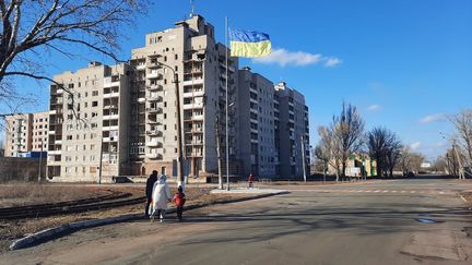 La ville d'Avdiivka, à 20 kilomètres au nord de Donetsk, dans le Donbass (Ukraine), le 21 février 2022. (THIBAULT LEFEVRE / RADIO FRANCE)