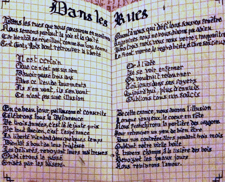 Page du carnet d'un&nbsp;élève de l'école des Arts et Métiers, dans lequel chaque étudiant note en police gothique les chants traditionnels. (DR)