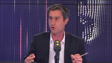 François Ruffin, député la France insoumise de la Somme, invité du "8h30 politique", vendredi 12 juillet 2019.&nbsp; (FRANCEINFO / RADIOFRANCE)