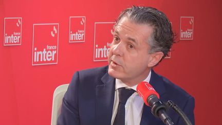 Le ministre de la Transition écologique, Christophe Béchu, le 17 novembre 2023 sur France Inter. (FRANCE INTER / RADIO FRANCE)