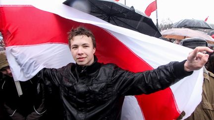 L'opposant biélorusse Roman Protassevitch lors d'une manifestation à Minsk, en Biélorussie, le 25 mars 2012. (AFP)