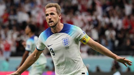 Le buteur anglais Harry Kane heureux après sa réalisation lors du 8e de finale de Coupe du monde Angleterre-Sénégal, le 4 décembre 2022. (JACK GUEZ / AFP)