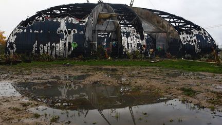 Le cirque de la Compagnie des Contraires qui organisait des activités pour les enfants a&nbsp;été incendié à Chanteloup-les-Vignes en novembre dernier. (OLIVIER CORSAN / MAXPPP)