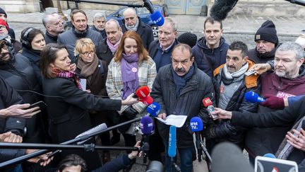 Les syndicats CGT, CFDT, FO, Solidaires, FSU, Unsa, CFE-CGC et CFTC réunis en intersyndicale, le 25 janvier 2023. (VINCENT ISORE / MAXPPP)