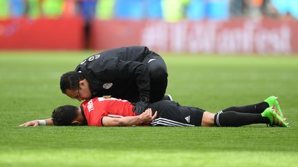 Le milieu égyptien&nbsp;Tarek Hamed face à l'Uruguay le 15 juin 2018 à&nbsp;Ekaterinburg&nbsp;(Russie). (JORGE GUERRERO / AFP)