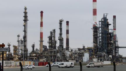 La raffinerie de Grandpuits (Seine-et-Marne), le 17 octobre 2010. (FRANCOIS GUILLOT / AFP)