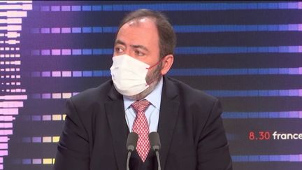 François Braun, le ministre de la Santé, invité sur franceinfo mardi 13 décembre. (FRANCEINFO / RADIOFRANCE)