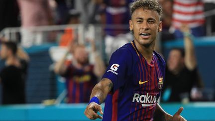 L'attaquant brésilien Neymar lors du match contre le Real Madrid organisé le 29 juillet 2017 à Miami (Etats-Unis). (MIKE EHRMANN / GETTY IMAGES NORTH AMERICA / AFP)