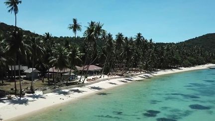 Thaïlande : à la découverte de la plage paradisiaque de l'île de Koh Tan