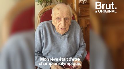 Il a 97 ans et il est le plus vieux champion olympique français vivant. Titré aux JO 1948 à Londres, il vient de recevoir 74 ans plus tard la Légion d'honneur, et il a enfin eu droit à sa Marseillaise qui n'avait jamais retenti après son titre…