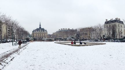 Vincennes, place de la mairie. (BÉATRICE CHAPILLON)