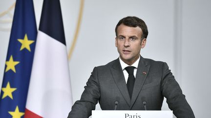 Le président de la République Emmanuel Macron lors d'un G5 Sahel à Paris, le 9 juillet 2021. (STEPHANE DE SAKUTIN / AFP)