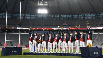 La France n'est pas arrivée à venir à bout des Néo-Zélandaises en finale du rugby à 7 (26-12). Les Bleues décrochent tout de même la médaille d'argent ! La rencontre est à revivre dans le résumé de la finale !