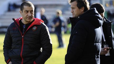 Fabien Galthié à côté du président du RCT, Mourad Boudjelall (FRANCK PENNANT / AFP)