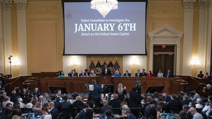 Les élus membres de la commission d'enquête parlementaire sur l'assaut du 6 janvier 2020, à Washington, le 9 juin 2022. (JABIN BOTSFORD / POOL / AFP)