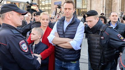 L'opposant russe Alexei Navalny, lors d'une manifestation à Moscou, le 14 mai 2017. (IVAN VODOPYANOV / AFP)