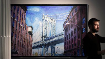 "Manhattan Bridge", une peinture de Bob Dylan, exposée à Londres à la Halcyon Gallery
 (Adrian Dennis / AFP)