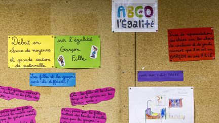 &nbsp; (Affichages du programme ABCD de l'égalité dans une classe de Villeurbanne. © Maxime Jegat / IP3)