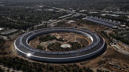 Les nouveaux bureaux d'Apple dans la ville de Cupertino où a grandi Steve Jobs et où est né Apple. (JUSTIN SULLIVAN / GETTY IMAGES NORTH AMERICA)