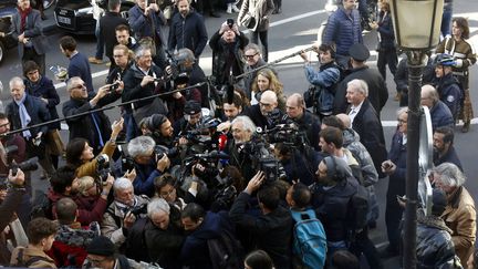 L'arrivée de Jean-Paul Dubois au restaurant Drouant à Paris, pour recevoir son prix Goncourt, 4 novembre 2019 (THIBAULT CAMUS/AP/SIPA / SIPA)