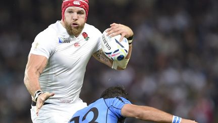 Le troisième ligne anglais James Haskell (DAMIEN MEYER / AFP)