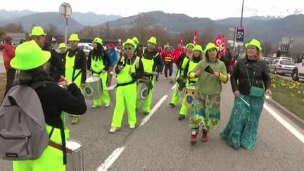 Présidentielle 2022 : des manifestations pour le climat dans toute la France