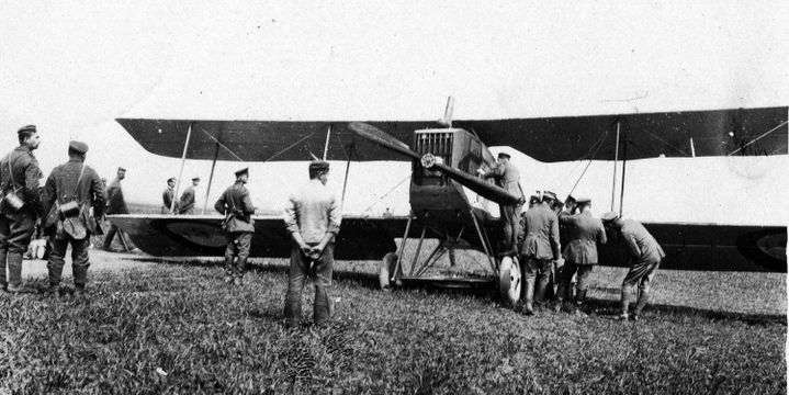 Breguet XIV français capturé par les Allemands en 1918
 (Coll-Memorial-de-Verdun.)