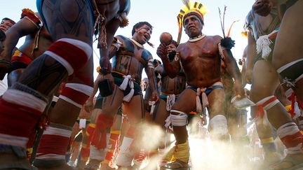 Lors de l’ouverture des Jeux, les forces divines de la nature sont sollicitées. Les athlètes leur demandent protection. La manifestation a aussi un caractère spirituel. (REUTERS/Paulo Whitaker)