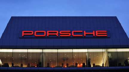 Les bâtiments de la firme Porsche à Stuttgart, en Allemagne, le 23 juillet 2009. (LENNART PREISS / DDP)