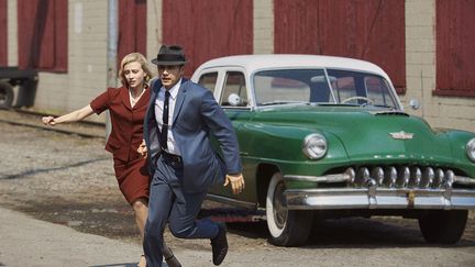 Sarah Gadon et&nbsp;James Franco dans 23.11.63. (DR / HULU)