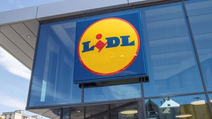 Une enseigne Lidl, à Madrid en Espagne le 4 juin 2020. (RODRIGO JIMENEZ/EFE/SIPA / EFE)