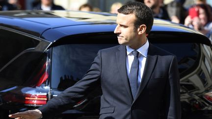 Le parti du président veut se laisser du temps pour examiner les candidatures de la 25e heure, comme celle de Manuel Valls. (DAMIEN MEYER / AFP)