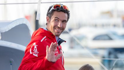 Tanguy de Lamotte, le 3 novembre 2016 avant le départ du Vendée Globe, aux Sables- d'Olonne (Vendée). (CITIZENSIDE/SERGE TENANI / AFP)