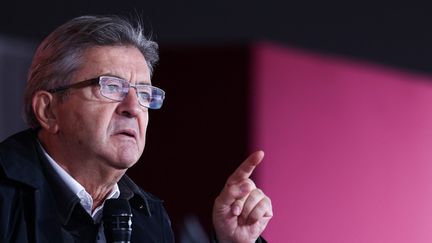 Jean-Luc Mélenchon, le 10 septembre 2022 à la Fête de l'Humanité, à Brétigny-sur-Orge (Essonne). (THOMAS SAMSON / AFP)