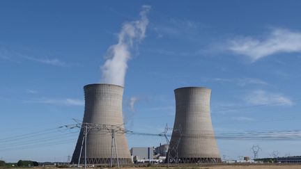 La centrale nucléaire de&nbsp;Dampierre-en-Burly (Loiret), le 23 août 2019. (GUILLAUME SOUVANT / AFP)