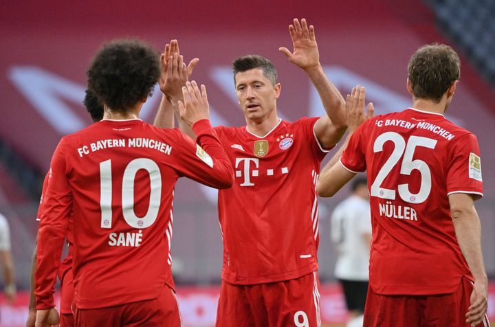 La joie des joueurs du Bayern Munich après leur titre de champion d'Allemagne 2021. (PETER KNEFFEL / DPA-POOL)