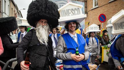 La parade du Carnaval d'Alost, dans les rues de la ville belge, le 23 février 2020. (JAMES ARTHUR GEKIERE / BELGA MAG)