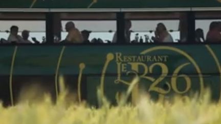 Gastronomie : un restaurant à bord d'un bus