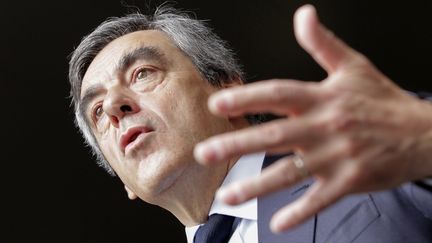 Le candidat du parti Les Républicains à l'élection présidentielle Francois Fillon, prononce un discours, dans le cadre d'un déplacement en Corse, le 1er avril 2017. (PASCAL POCHARD-CASABIANCA / AFP)