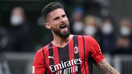 Olivier Giroud a inscrit un doublé face à la Lazio Rome en Coupe d'Italie, match que l'AC Milan a largement remporté (4-0), le 9 février. (GIUSEPPE MAFFIA / NURPHOTO)