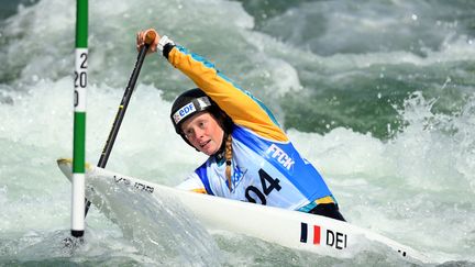 Marjorie Delassus lors des championnats de France de canoë C1, le 22 avril 2021 à Vaires-sur-Marne. (PHILIPPE MILLEREAU / KMSP / AFP)