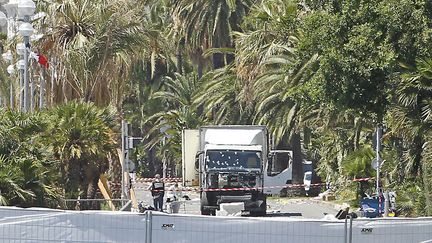 &nbsp; (Le groupe Daech revendique l'attaque menée avec ce camion à Nice © MaxPPP)