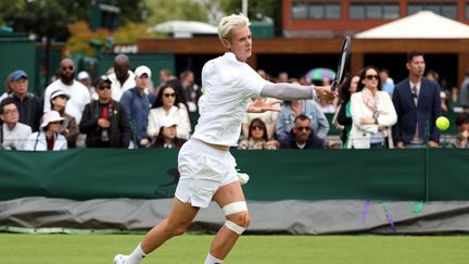 Maxime Janvier, à Wimbledon (Londres), le 1er juillet. (NEIL HALL / EPA)