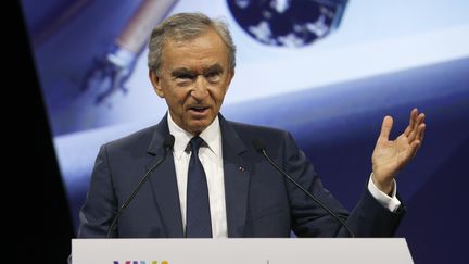 Bernard Arnault donne un discours, à Paris, le 16 juin 2017.&nbsp; (GEOFFROY VAN DER HASSELT / AFP)