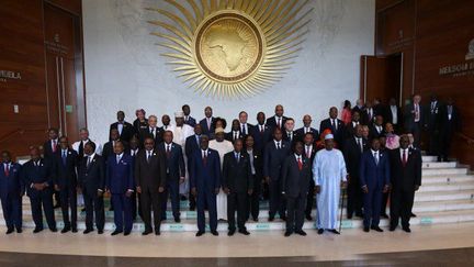 Photo de famille des chefs d'Etats et représentants des pays africains lors de l'ouverture du sommet de l'Union Africaine, le 2 juillet 2017 à Addis-Abeba. (Minasse Wondimu Hailu/Anadolu Agency )