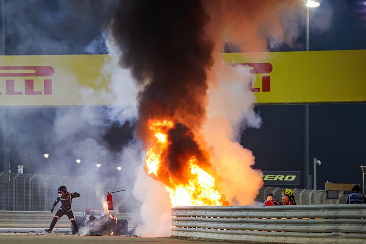 Le feu impressionnant après le crash de la Haas de Romain Grosjean à Sakhir (Bahreïn) (DPPI / DPPI)