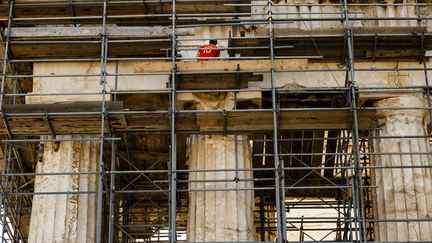 L'Acropole en travaux
 (Daniel Ochoa de Olza / AP / SIPA)